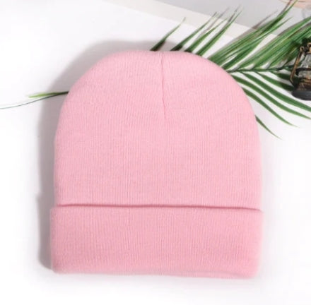 NEW KNITTED HAT