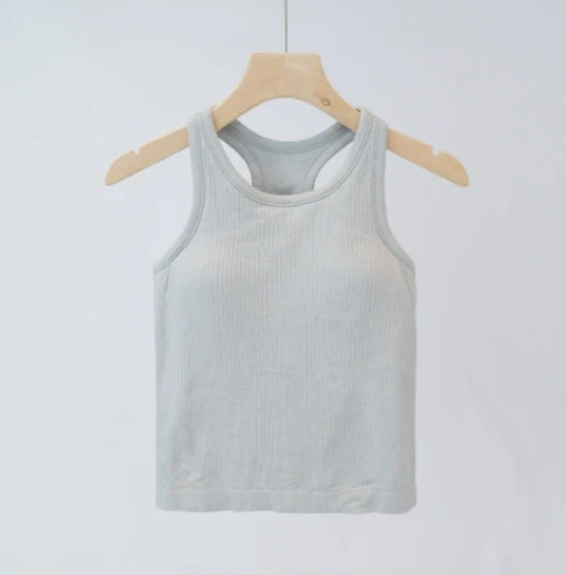 B30 # Ribbed Tank
