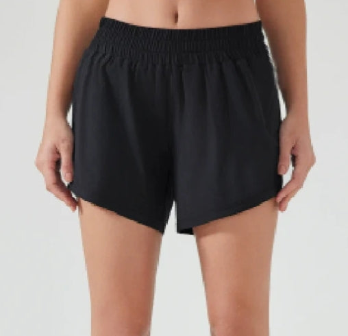 D25003 # WOMEN 4'' SHORT