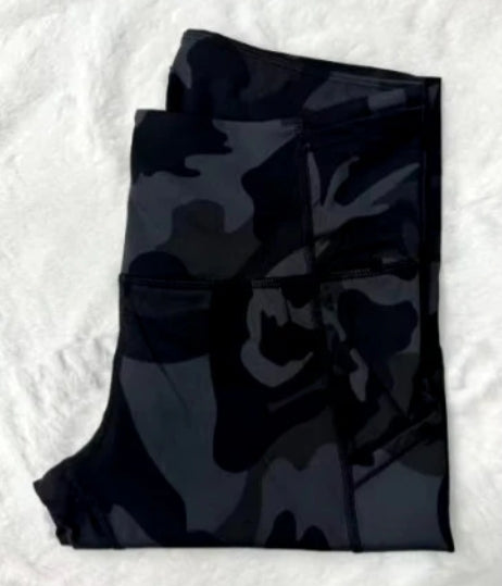 Women Crop Leggings