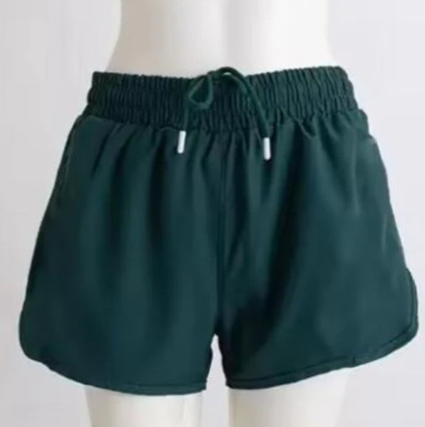601 # WOMEN SHORTS
