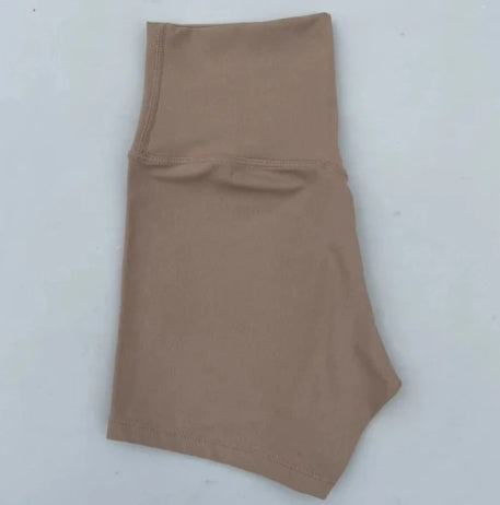 328 # women sport shorts 2.5‘’