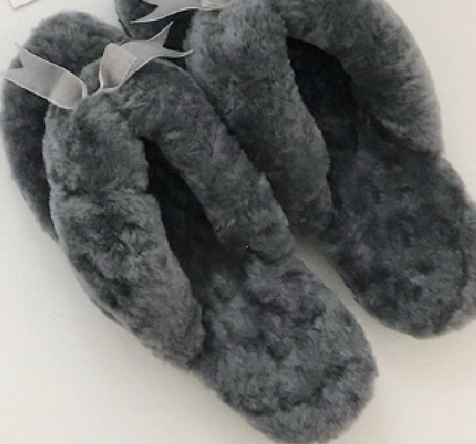 U-050375920　slippers