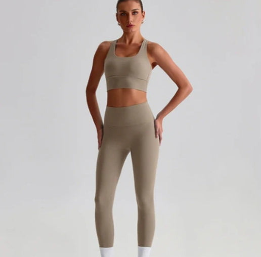 8697 # BRA+ LEGGINGS SETS-LEG