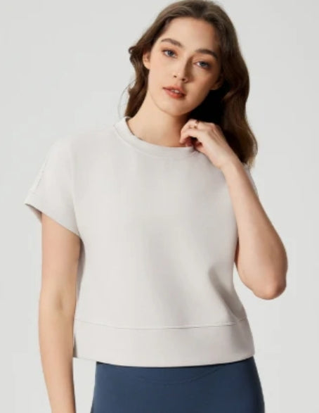 25022 # SWEATSHIRT /SHORT 4‘’