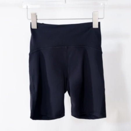 ６“ shorts sport shorts women