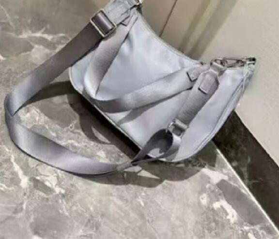 0503 # Women NYLON CROSSBODY BAG 3L