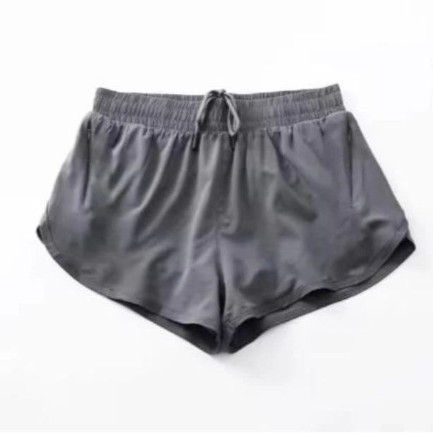 601 # WOMEN SHORTS