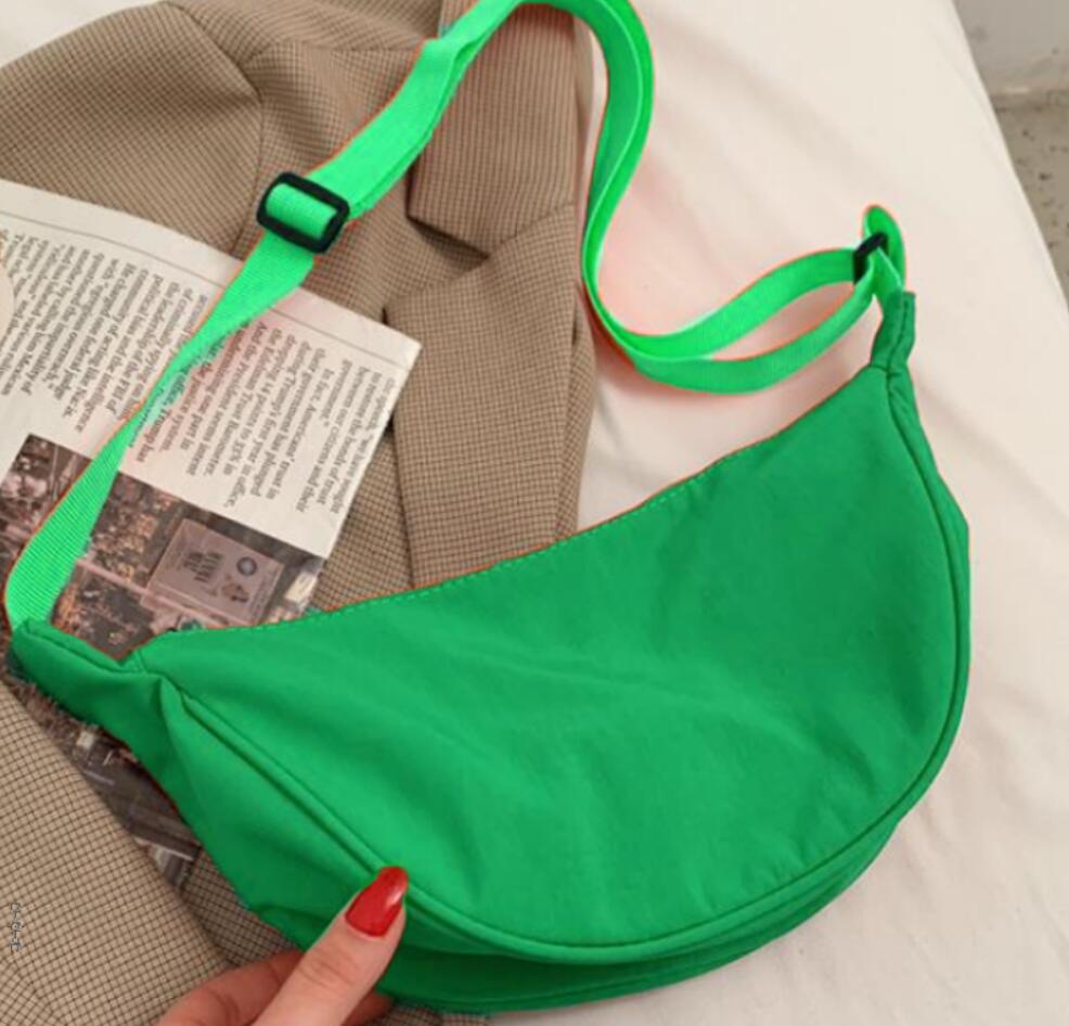 2406 # women 2.5L Multiple pockets bag