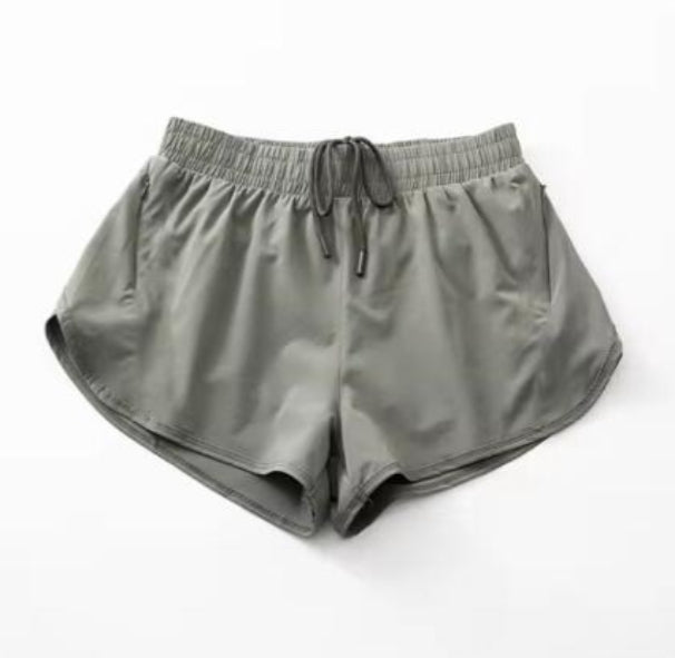 601 # WOMEN SHORTS