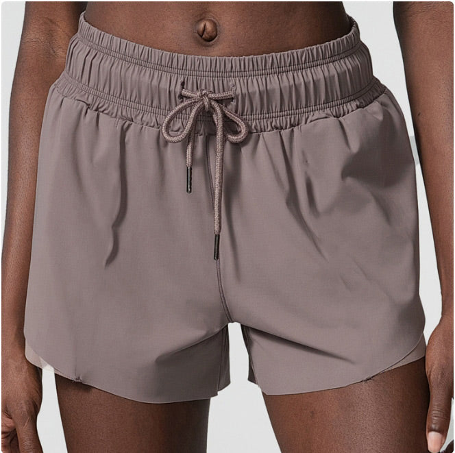 C121# Shorts