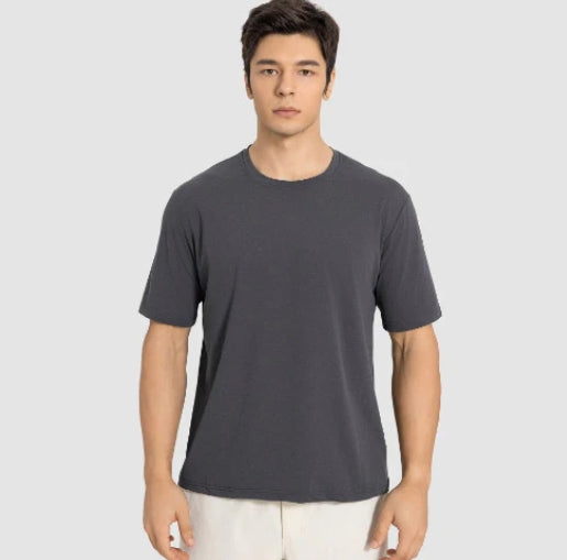 002 # MEN'S T-SHIRT