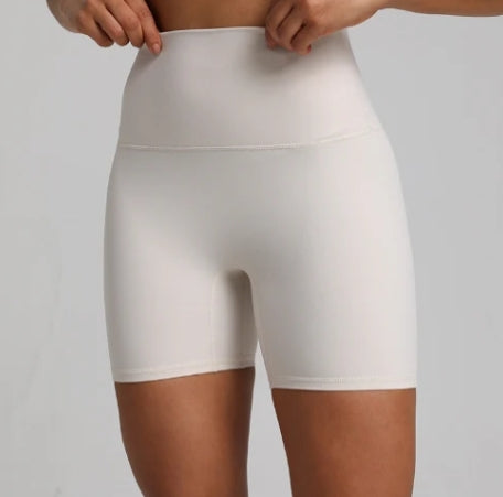 WOMEN SHORT 5''