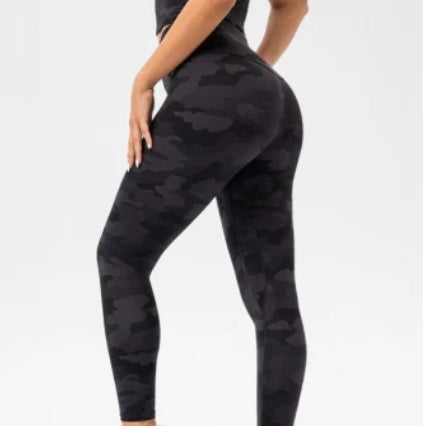 1038 # WOMEN SPORTY LEGGINGS 25'' # LEG