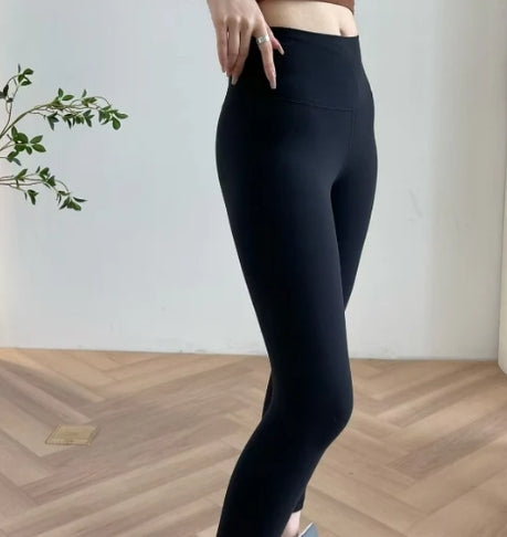 017 # WOMEN SPORT LEGGING 24''