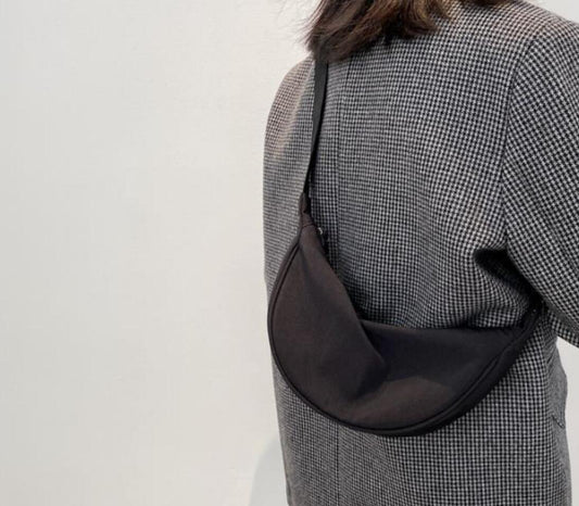 2406 # women 2.5L Multiple pockets bag