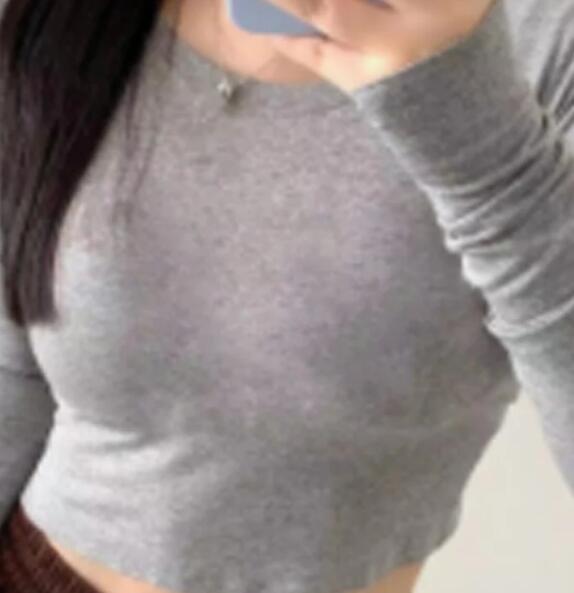 WOMEN SHORTER LONG SLEEVED T-SHIRT #2402