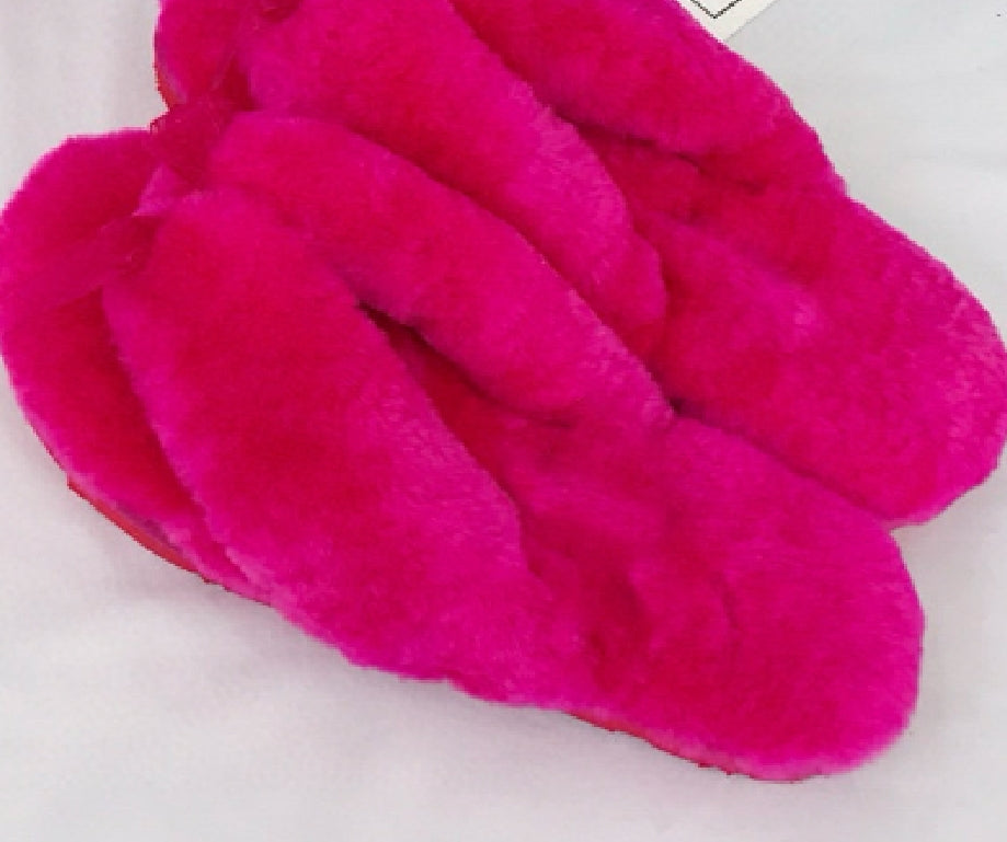 U-050375920　slippers