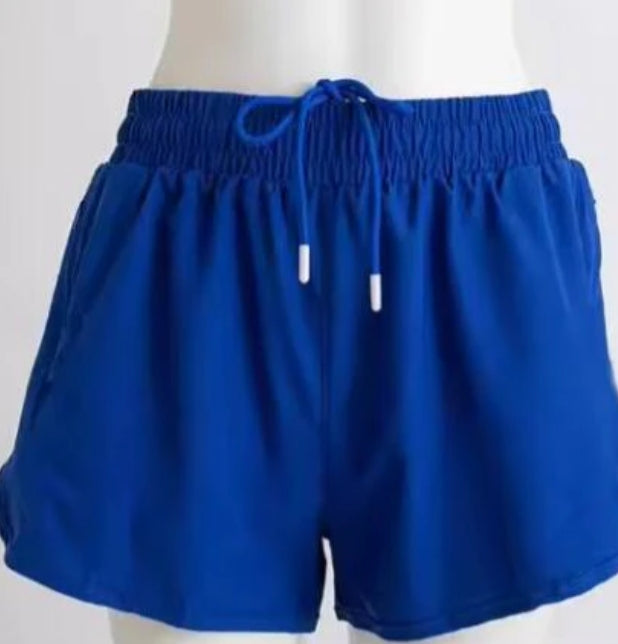601 # WOMEN SHORTS