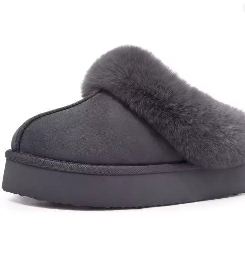 U-580150350 Kid slippers