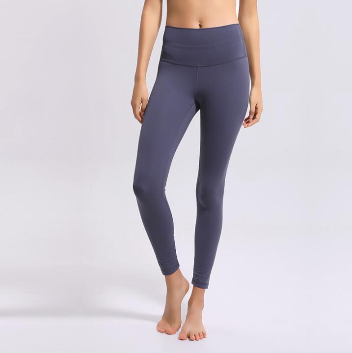 19037 # Sport leggings 25‘’  Leg