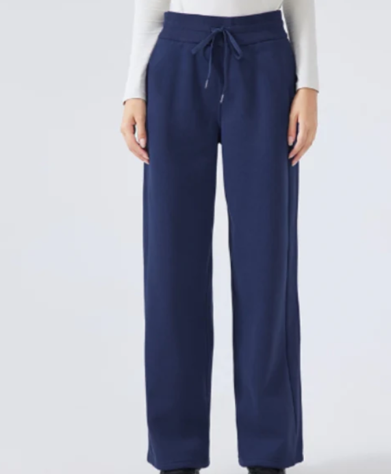 152 # FLEECE SWEATPANTS
