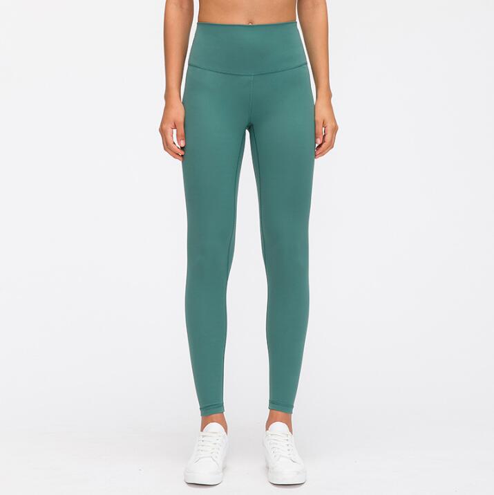 19037 # Sport leggings 25‘’  Leg